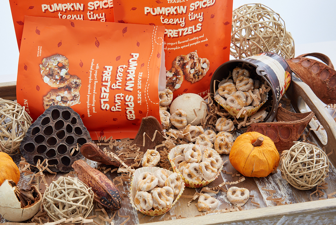 Trader Joe's Pumpkin Spiced Teeny Tiny Pretzels