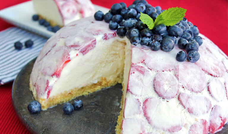 Red, White and Blueberry Ice Cream Cake - Cookidoo® – la plataforma de  recetas oficial de Thermomix®