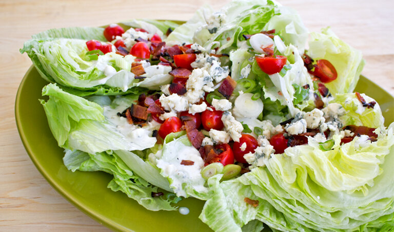 This Satisfying Wedge Salad Recipe Is A Time Saver - Family Savvy